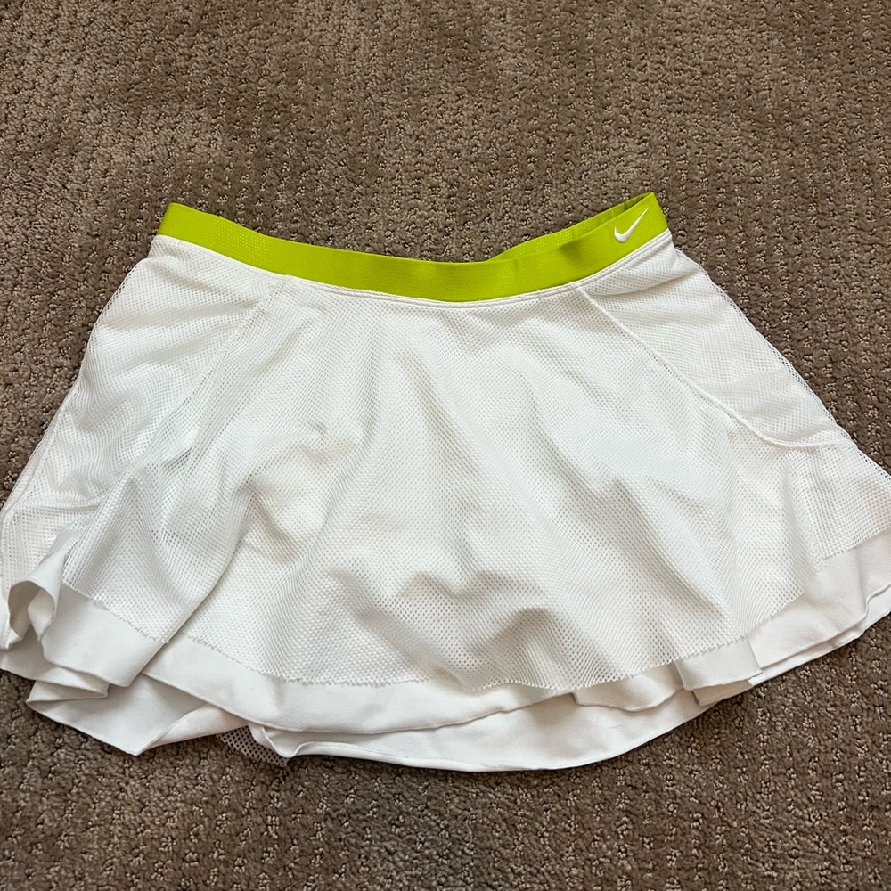 Nikes Women’s Vintage Y2K Tennis Skirt - Picture 1 of 5